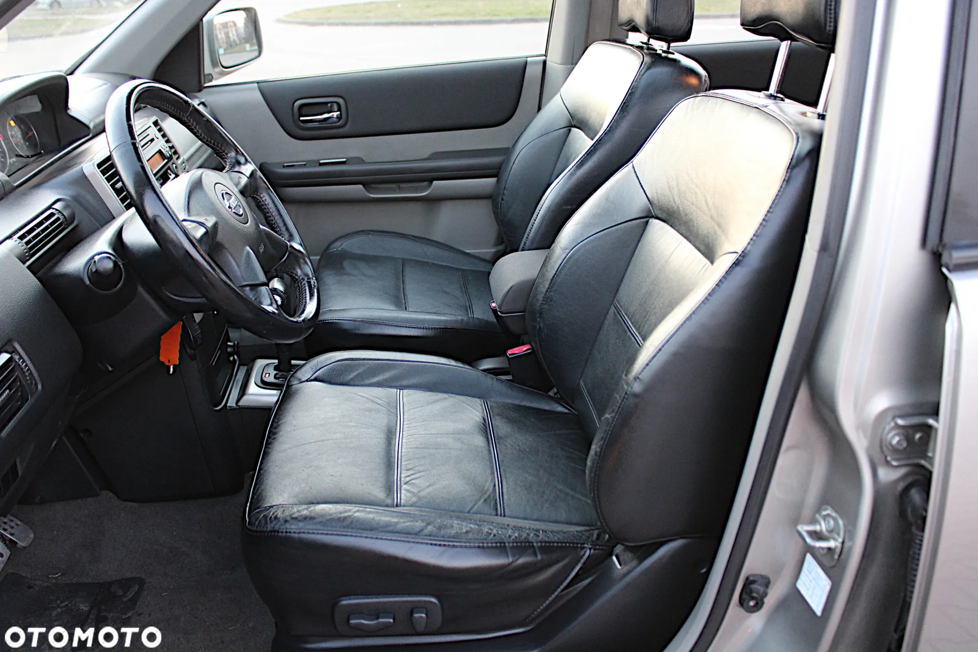 Nissan X-Trail 2.5 4x4 Elegance - 20