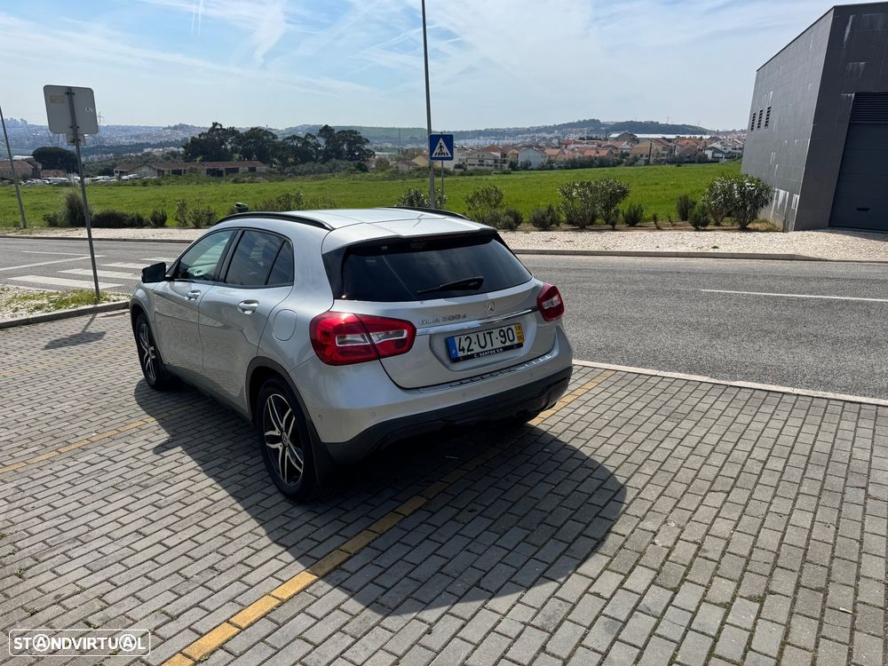 Mercedes-Benz GLA 200 d Urban Aut. - 4