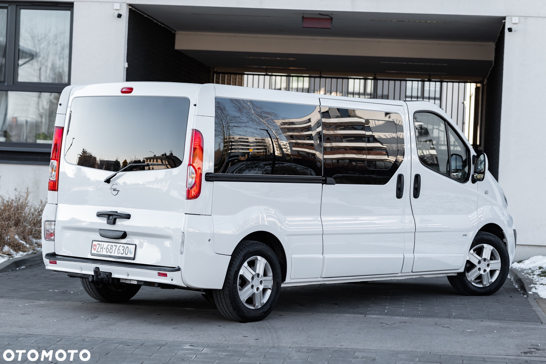 Opel Vivaro 2.5 CDTI L2H1 (Tecshift) Easytronic Life - 11