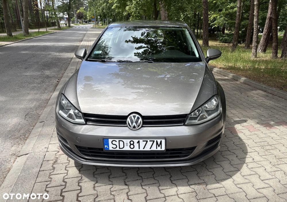 Volkswagen Golf - 3