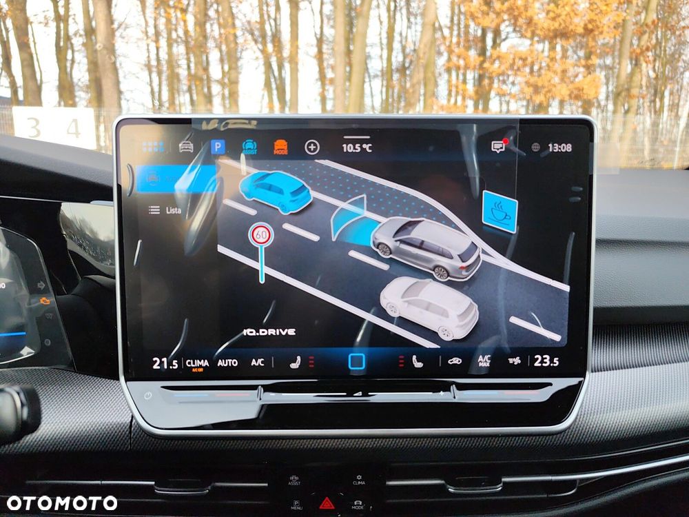 Volkswagen Golf Variant - 18