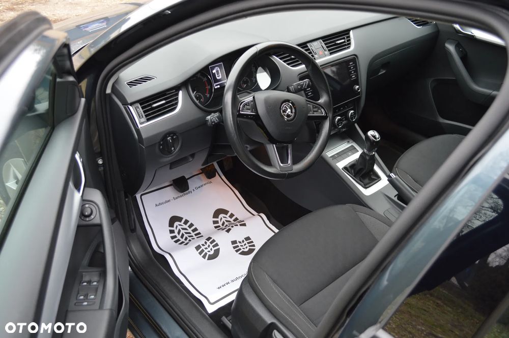 Skoda Octavia 1.5 TSI ACT Ambition - 4