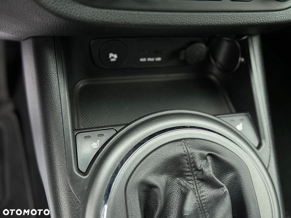 Kia Sportage - 12
