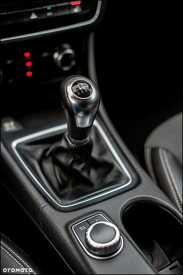 Mercedes-Benz Klasa A - 25