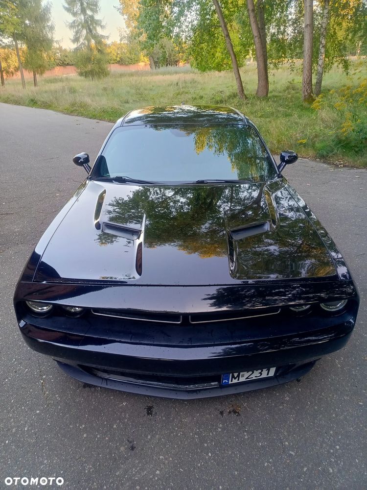 Dodge Challenger - 6