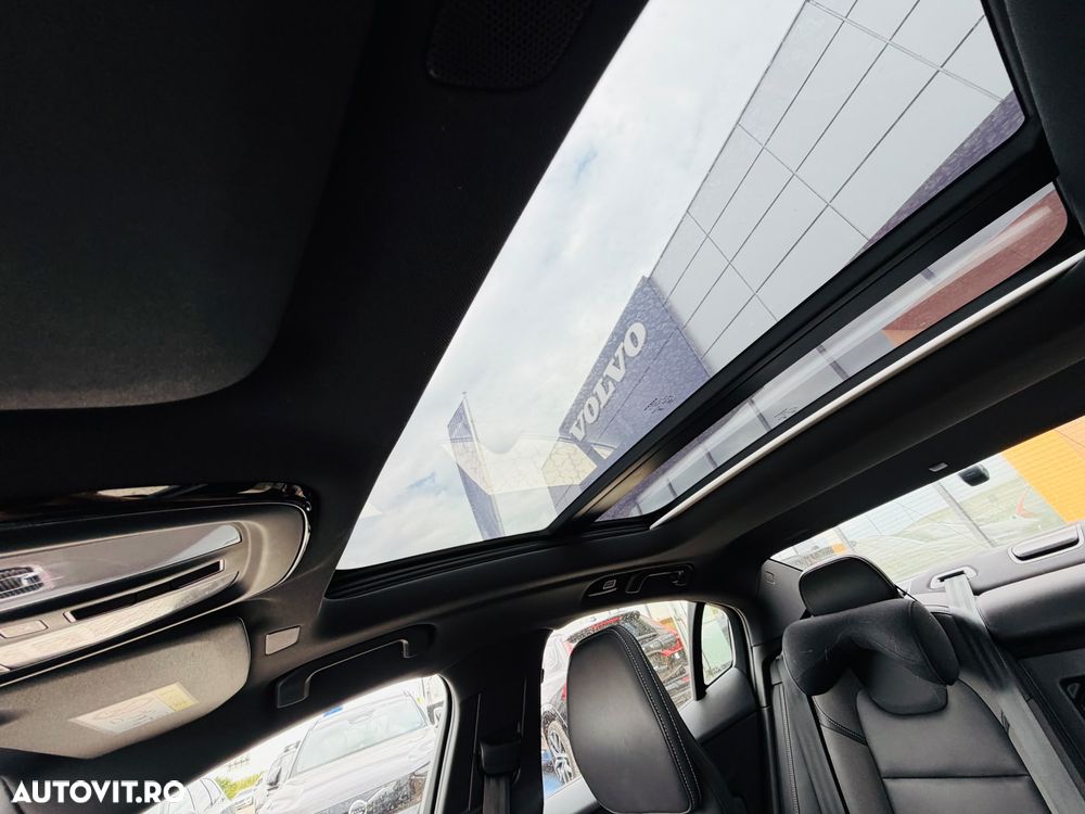 Volvo S60 Recharge T8 AWD Ultimate Dark - 23