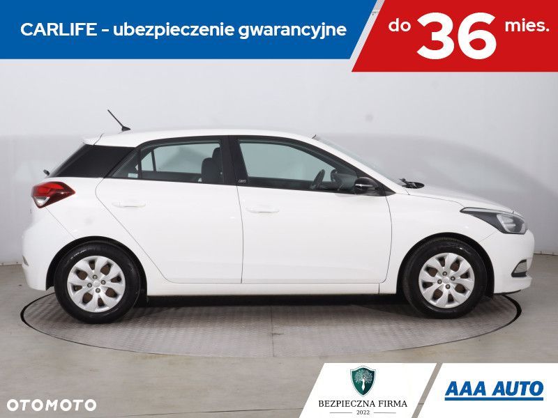 Hyundai i20 - 8