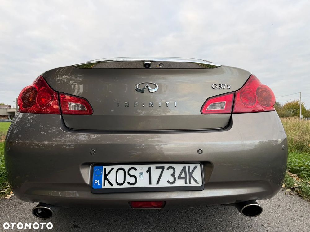 Infiniti G G37 AWD S - 4