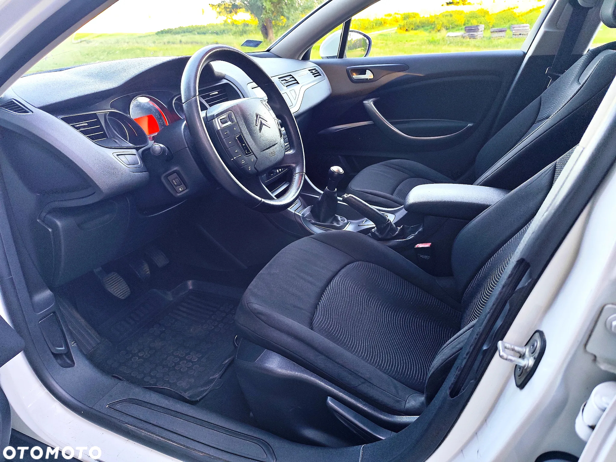 Citroën C5 1.8i 16V Dynamique - 17