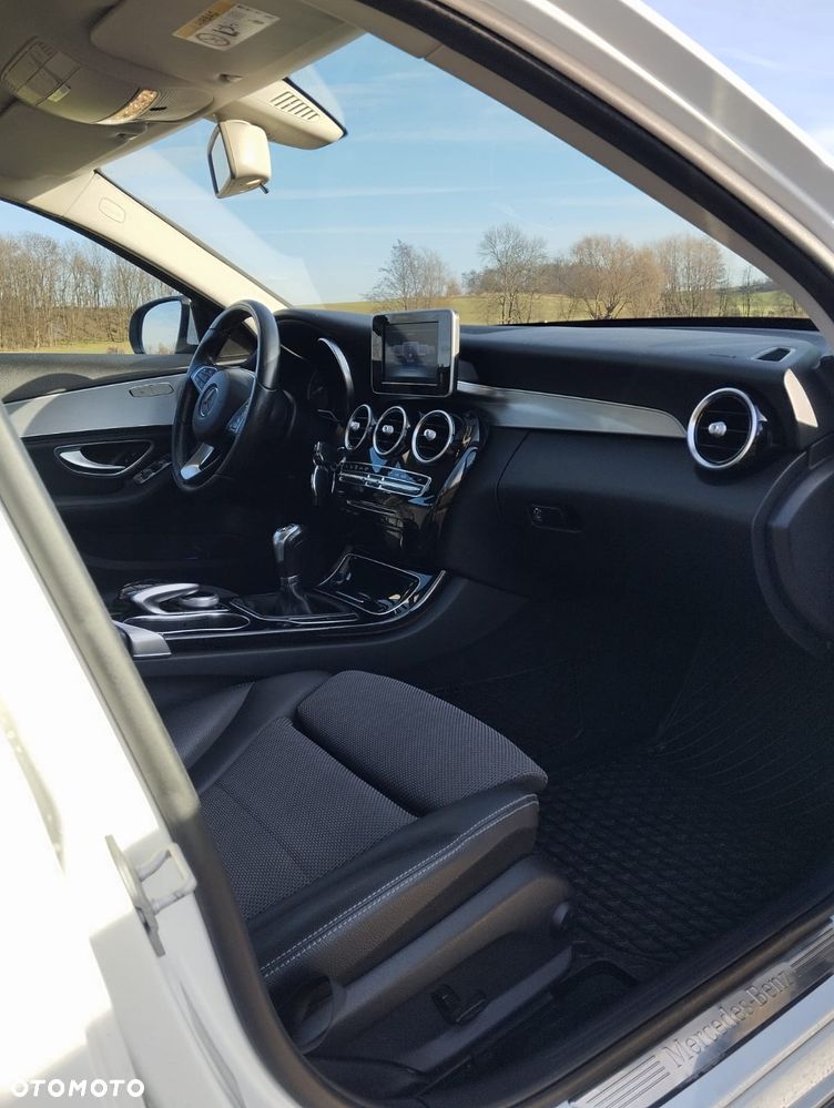 Mercedes-Benz Klasa C 200 (BlueTEC) d Avantgarde - 8