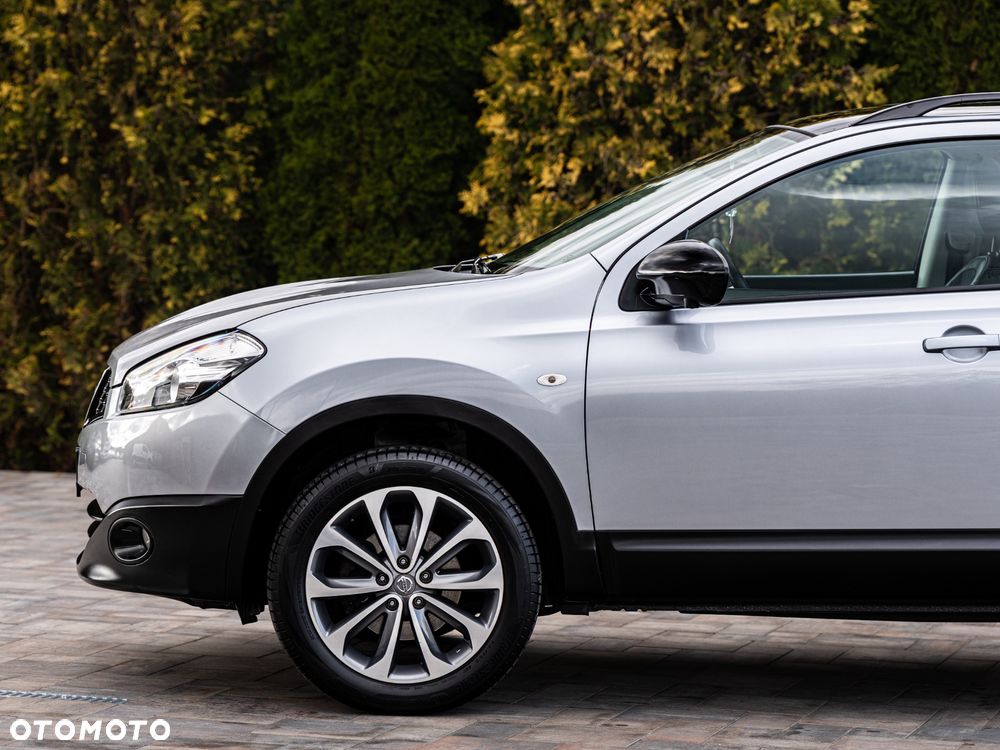 Nissan Qashqai - 12