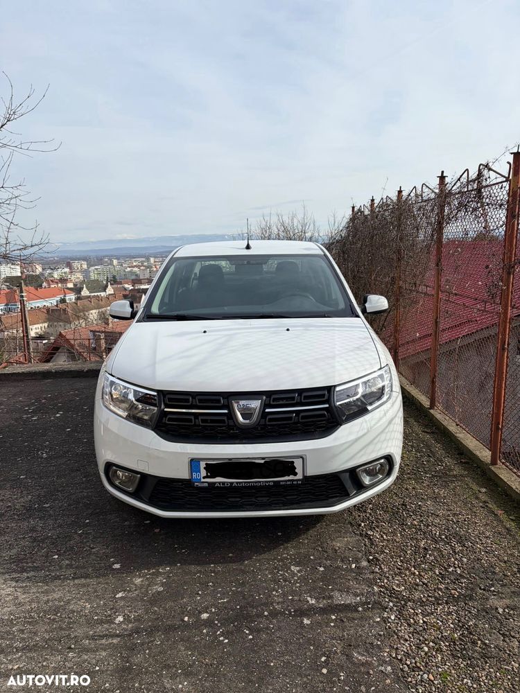 Dacia Logan 1.5 Blue dCi Laureate - 1