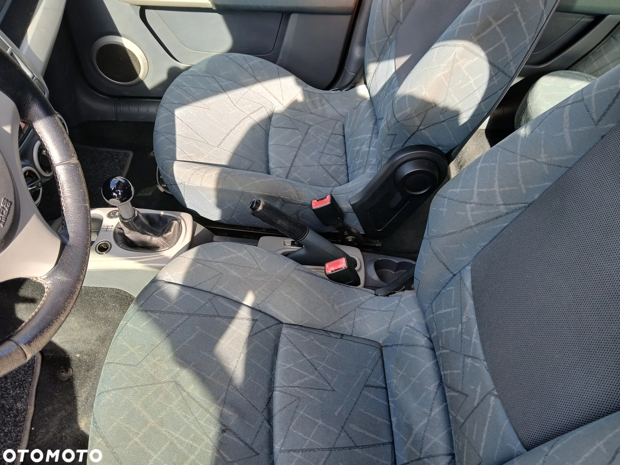 smart forfour fotel fotele kanapa deska kokpit podsufitka boczek boczki klamka podłokietnik licznik - 5