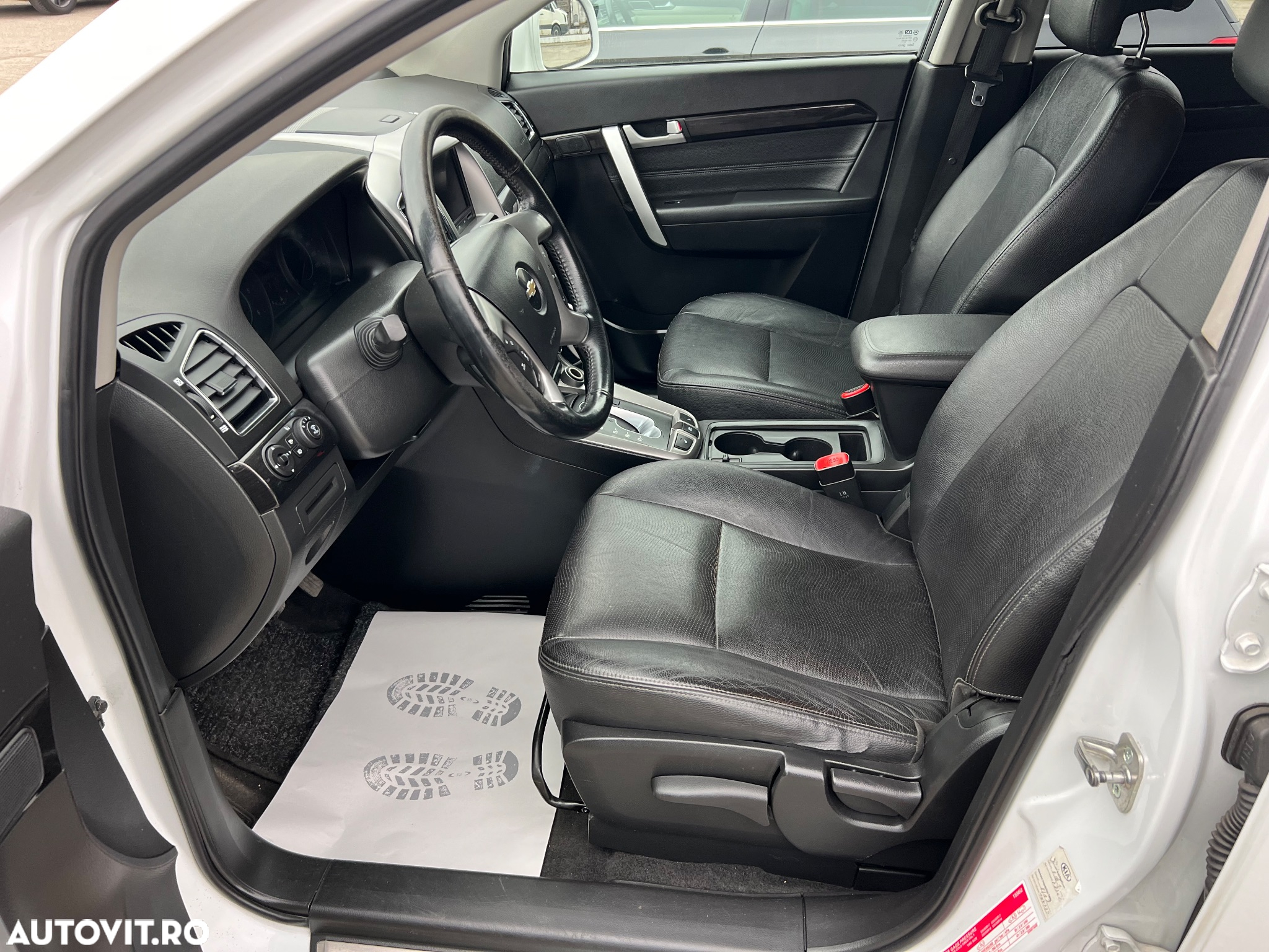 Chevrolet Captiva 2.2D AWD Aut. 7 locuri LTZ black leather - 5