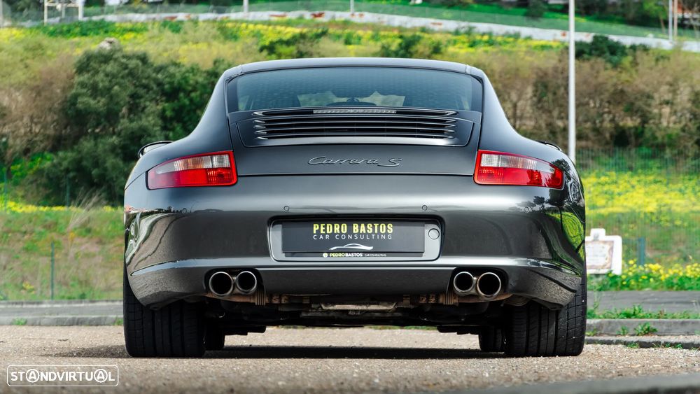 Porsche 911 (997) Carrera S - 9