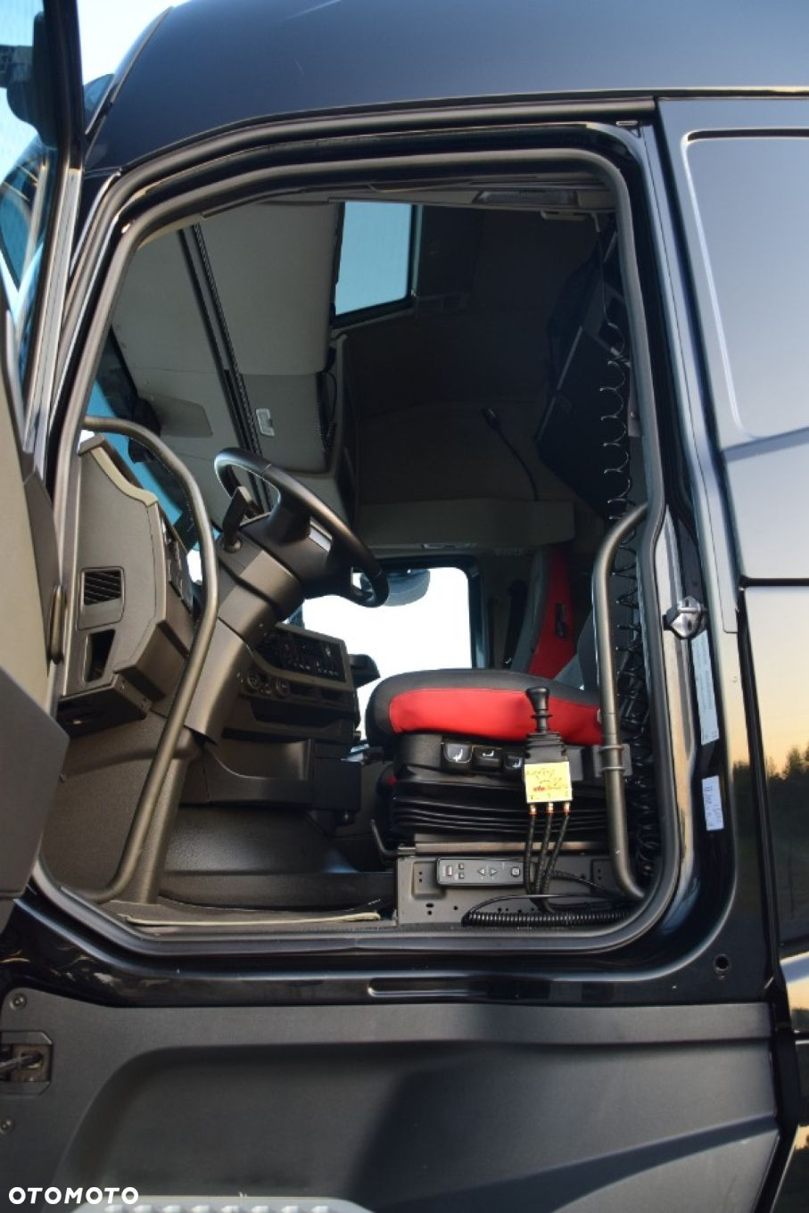 Volvo FH500 Globetrotter Xenon Led Navi TV Hydraulika 2 Łóżka Retarder - 23
