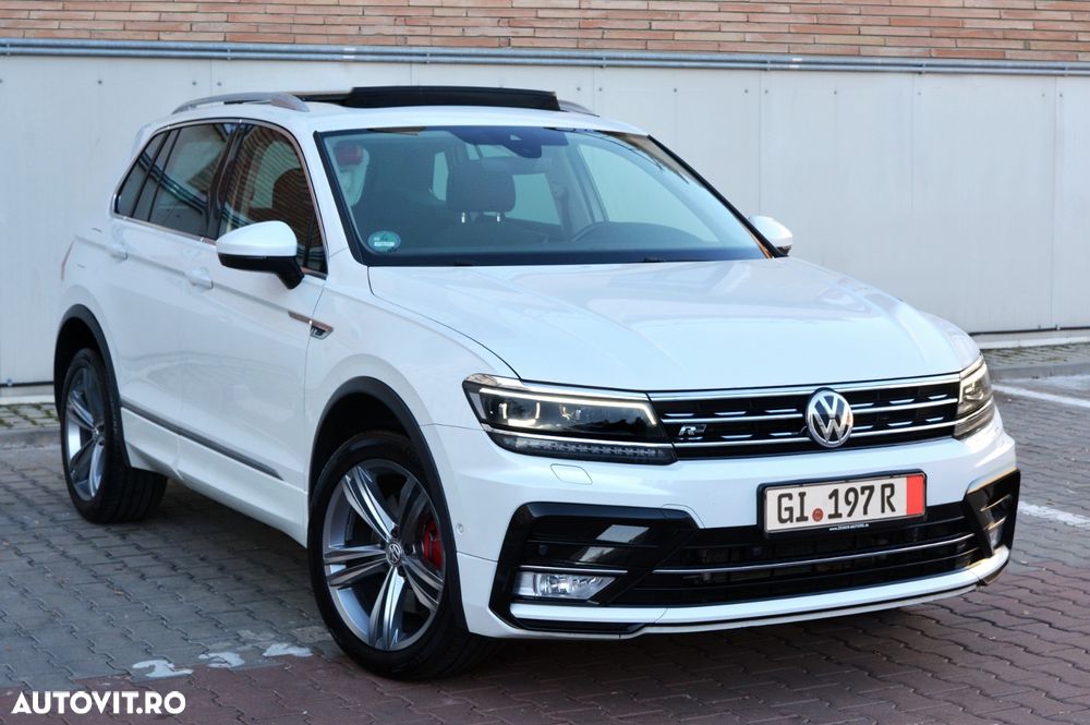 Volkswagen Tiguan - 1