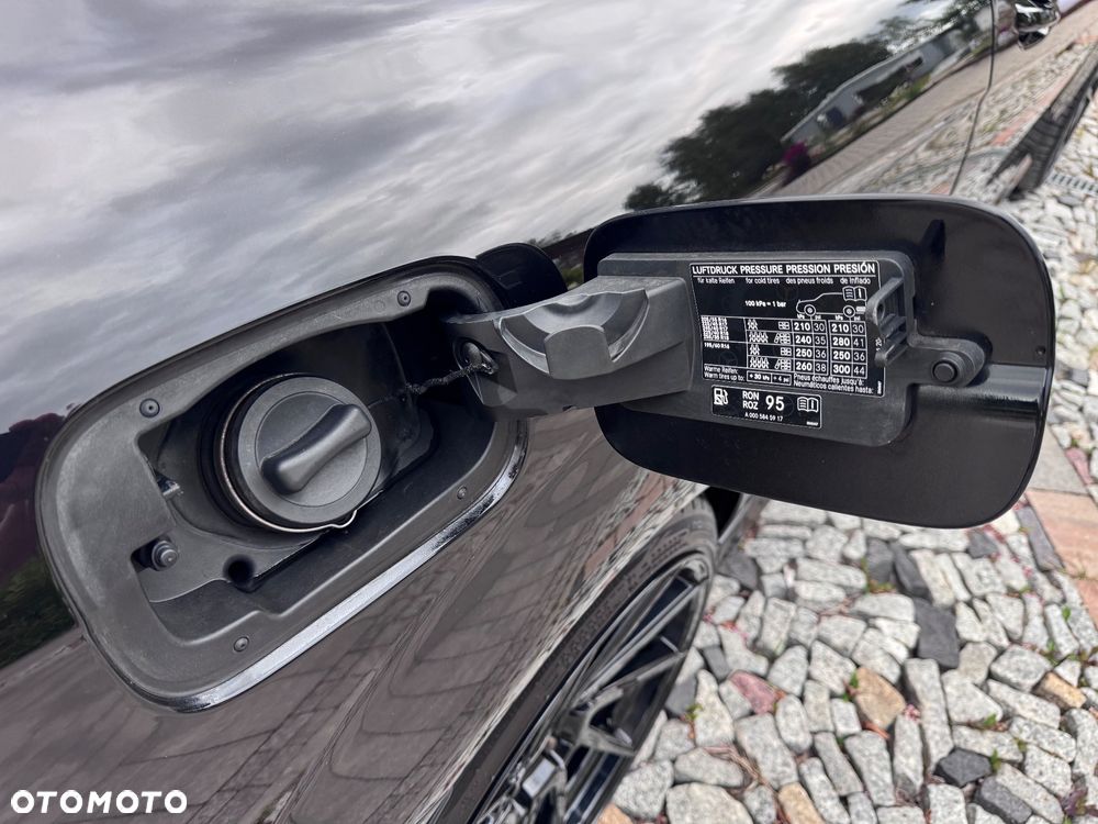 Mercedes-Benz Klasa C 180 Coupe BlueEFFICIENCY 7G-TRONIC - 12