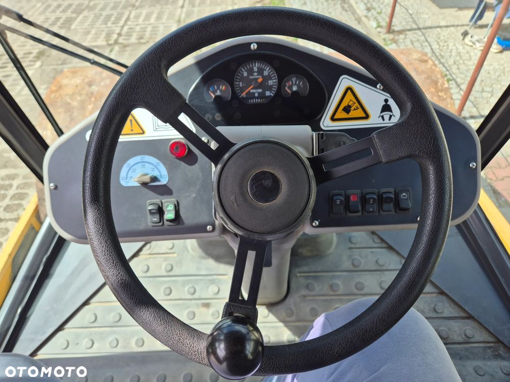Volvo SD115D - 8