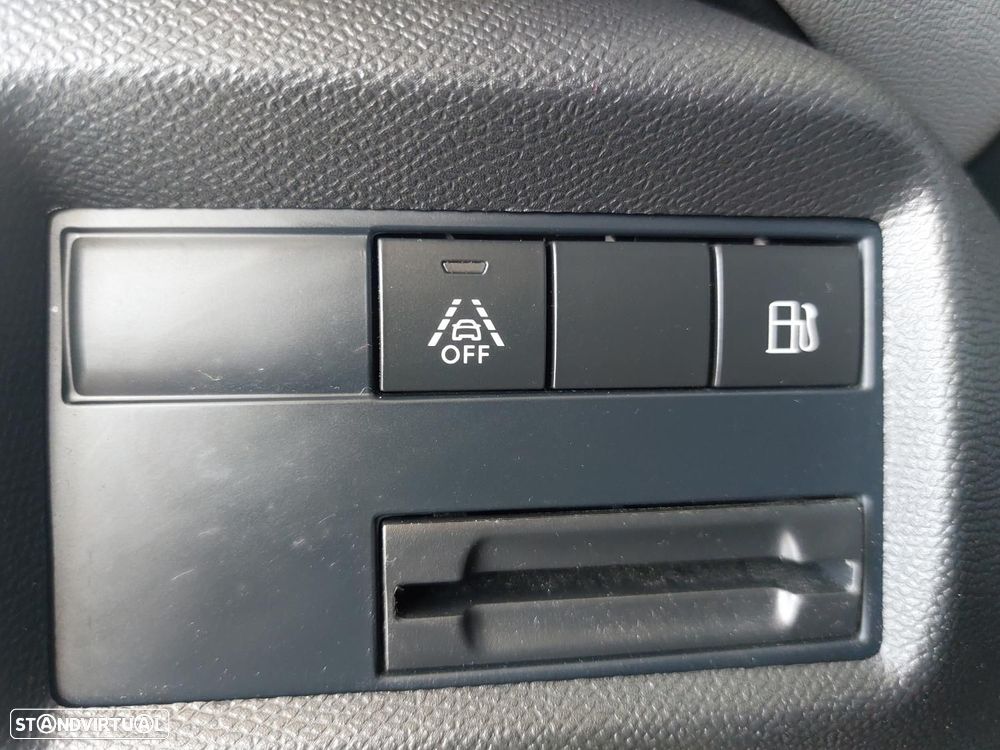 Citroën C5 Aircross 1.6 Hybrid Shine e-EAT8 - 31