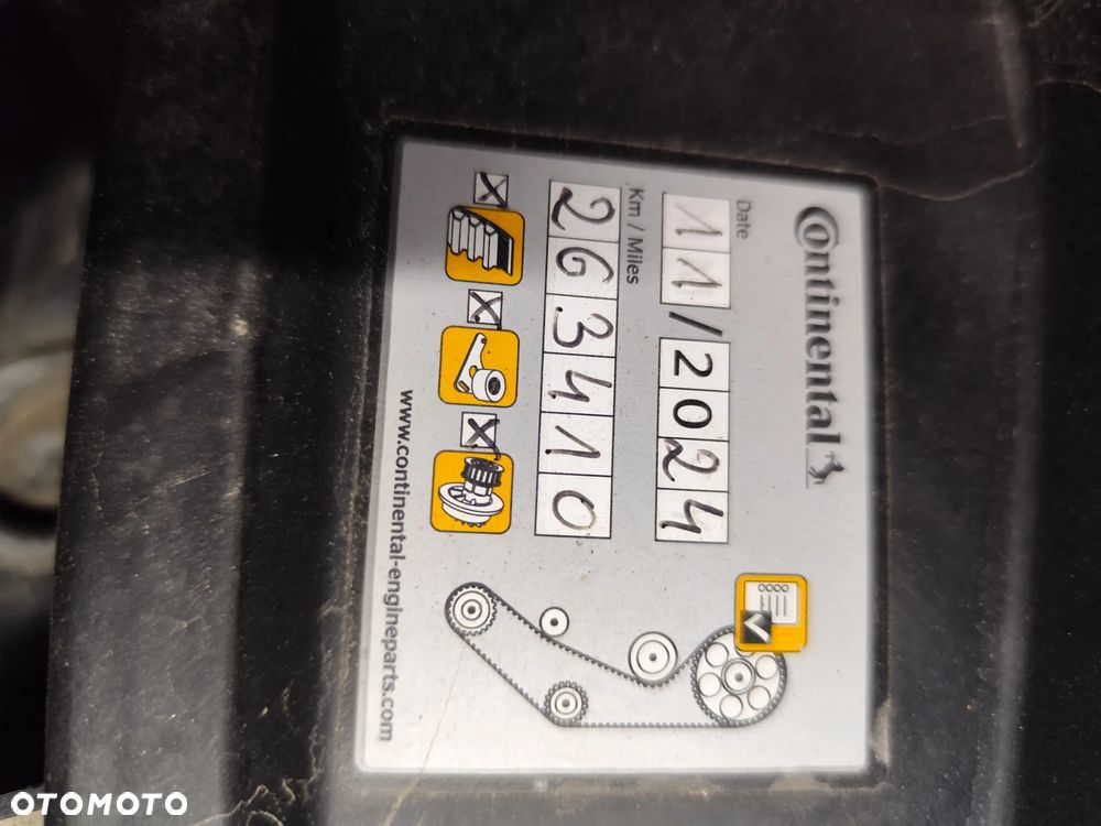 Audi A4 Avant 2.0 TDI DPF - 10