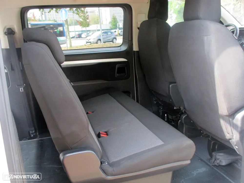 Toyota Proace Verso 1.5 D-4D L2 1.2T Comfort 5L - 14