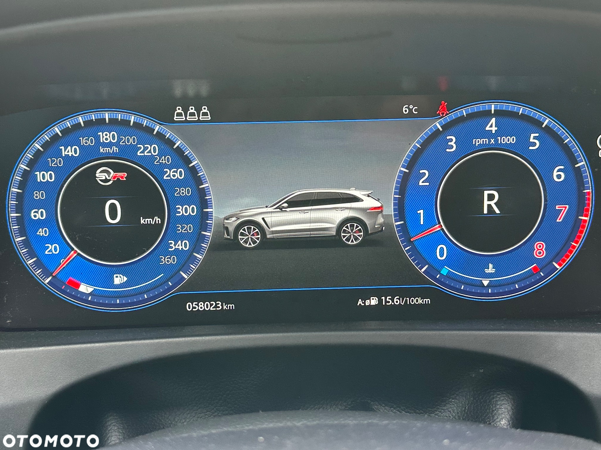 Jaguar F-Pace 5.0 V8 P550 AWD SVR - 7
