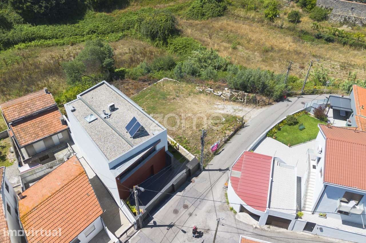 Terreno c/ projeto aprovado para Moradia Unifamiliar - Grande imagem: 4/16