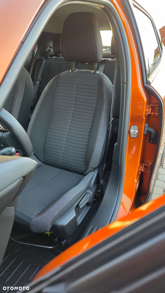 Peugeot 2008 PureTech 100 Stop&Start Allure - 23