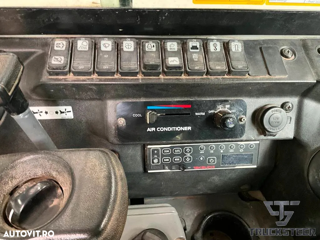 Takeuchi TB 250-2 - 8