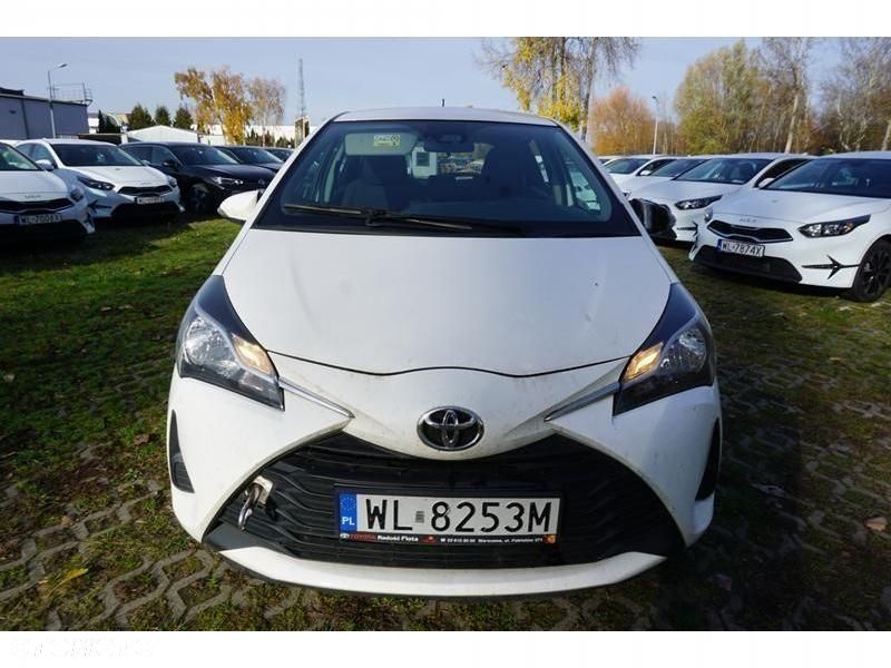 Toyota Yaris - 1