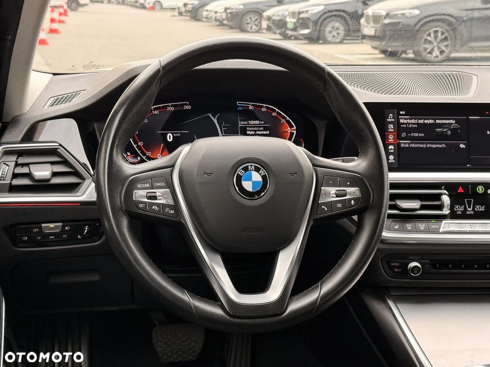 BMW Seria 3 320d xDrive Advantage - 18