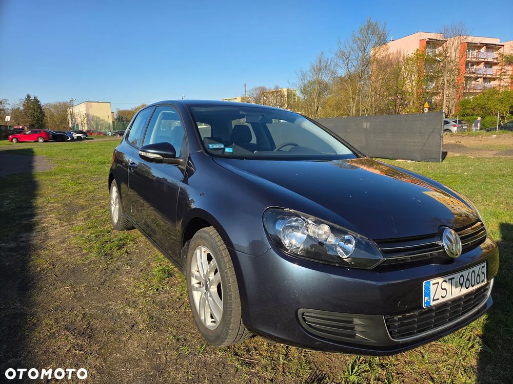 Volkswagen Golf 2.0 TDI DPF DSG Comfortline - 1