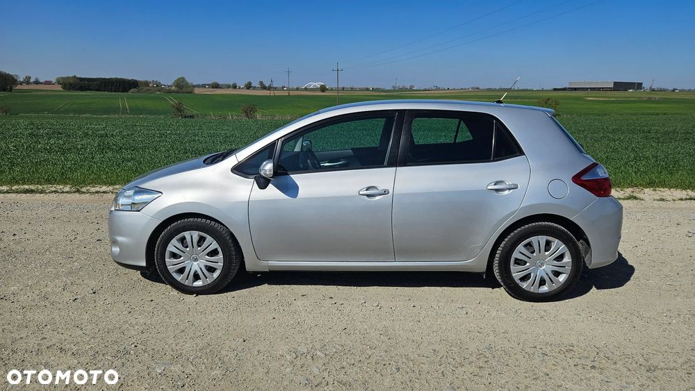 Toyota Auris 1.6 Valvematic Edition - 13