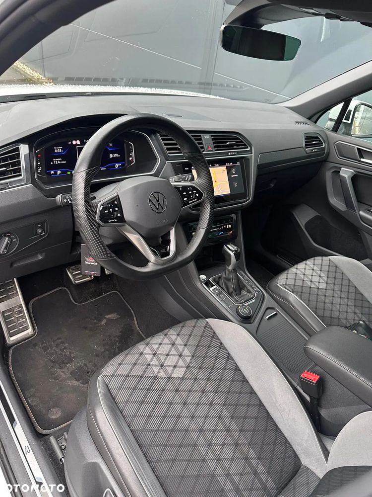 Volkswagen Tiguan 2.0 TDI SCR 4Mot R-Line DSG - 9