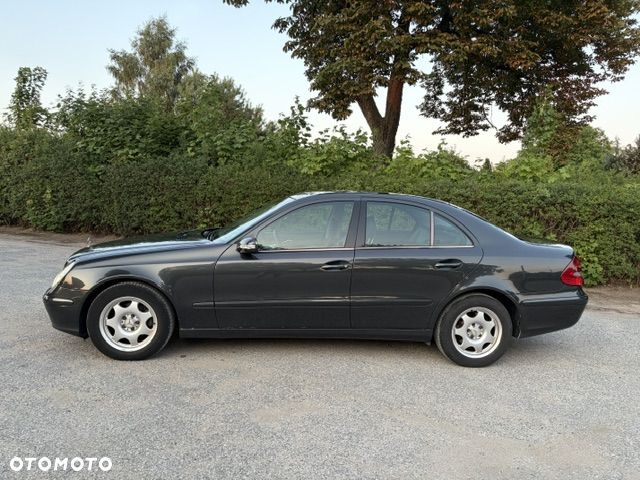 Mercedes-Benz Klasa E - 4