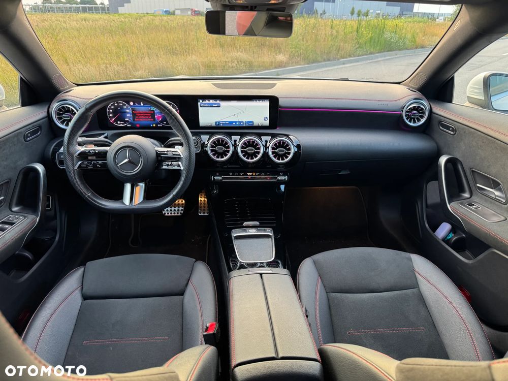 Mercedes-Benz CLA 200 mHEV AMG Line 7G-DCT - 8