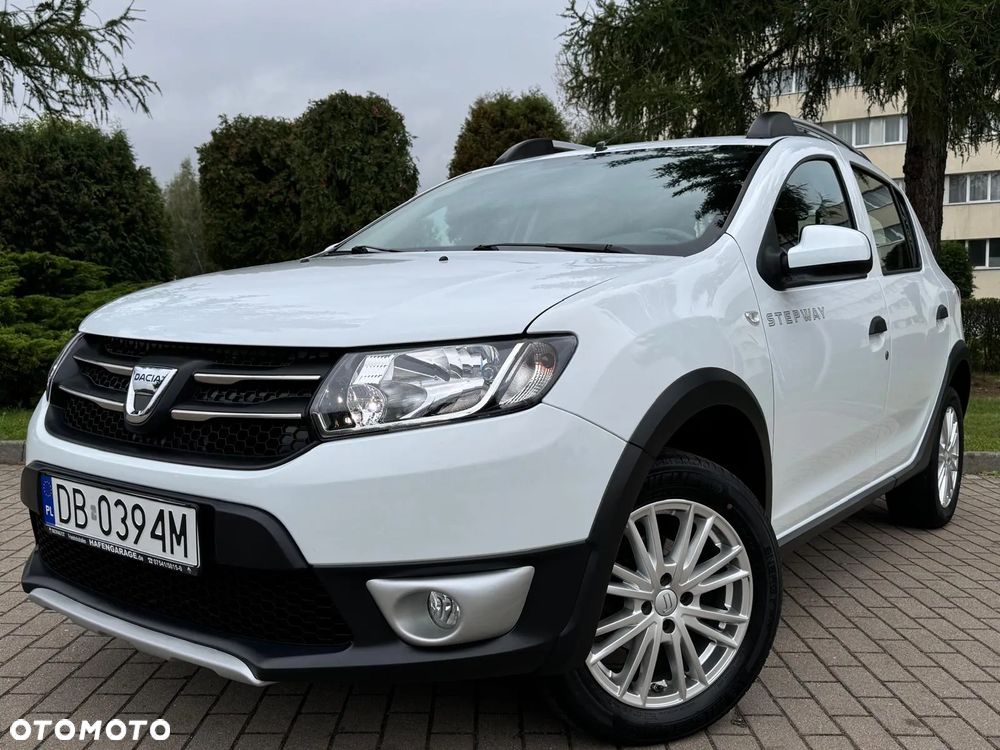 Dacia Sandero 0.9 TCe SL Celebration S&S EU6 - 3