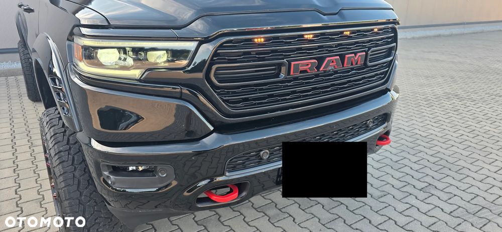 RAM 1500 5.7 Crew Cab Shortbed Limited Black - 17