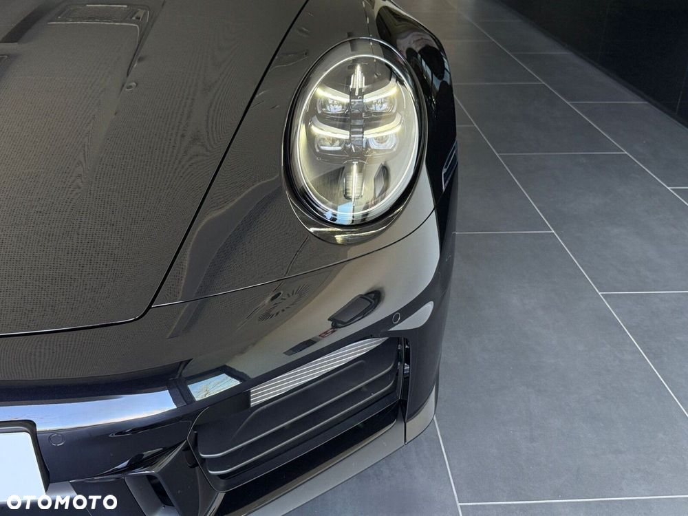 Porsche 911 - 8