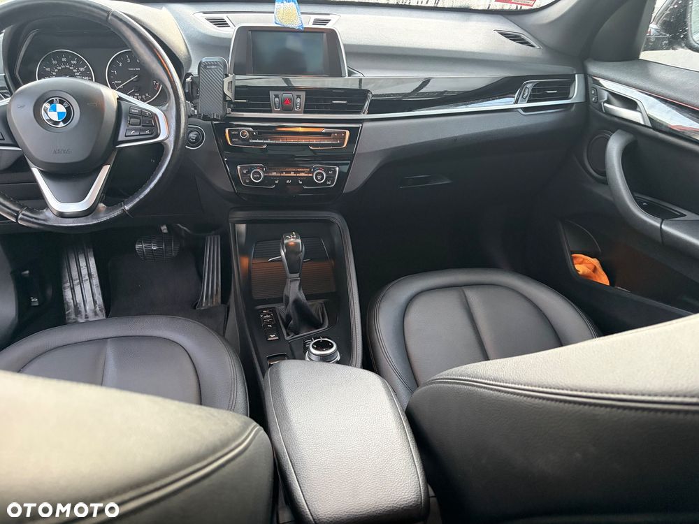 BMW X1 xDrive25i Advantage - 7