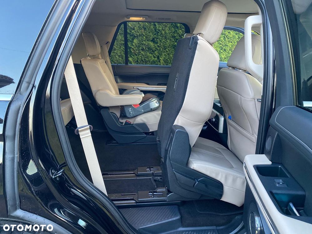 Ford Expedition - 27