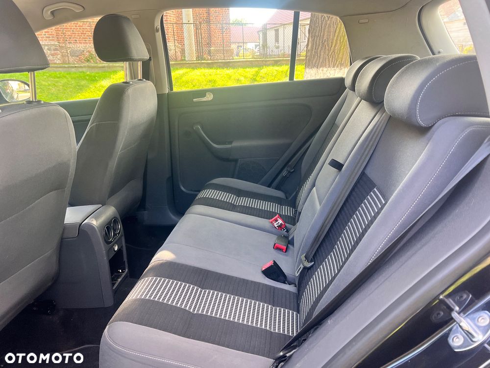 Volkswagen Golf Plus 1.9 TDI Comfortline - 9