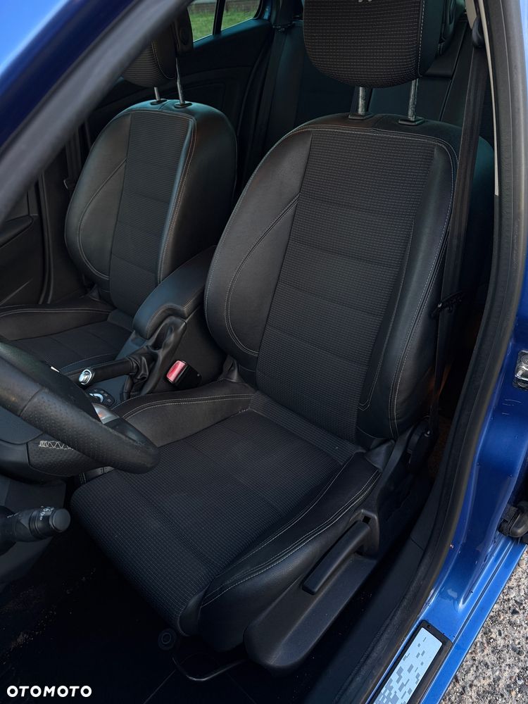 Renault Megane TCe 180 GT - 9