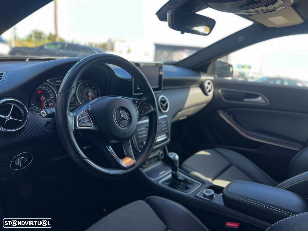 Mercedes-Benz A 180 d Urban - 4