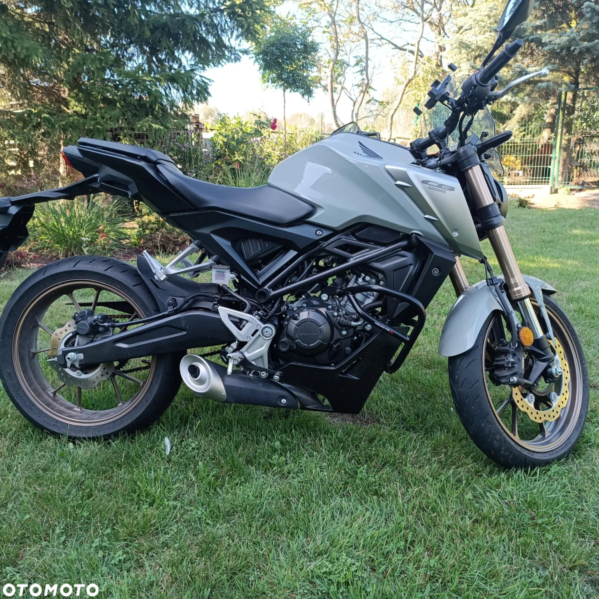 Honda CB - 2