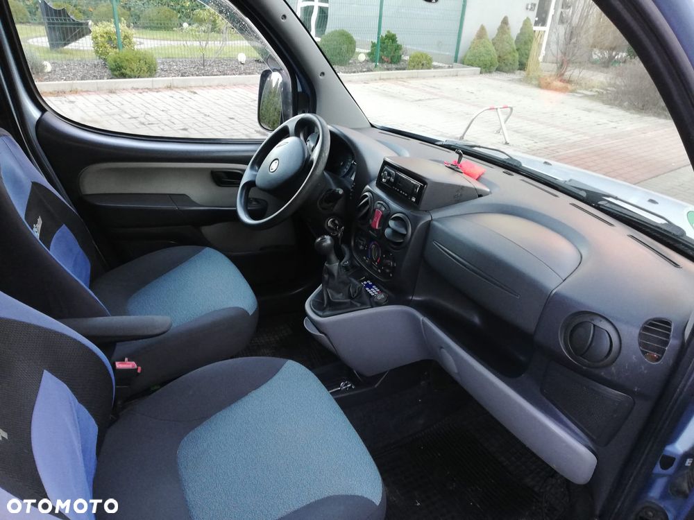 Fiat Doblo 1.9 JTD ELX - 5