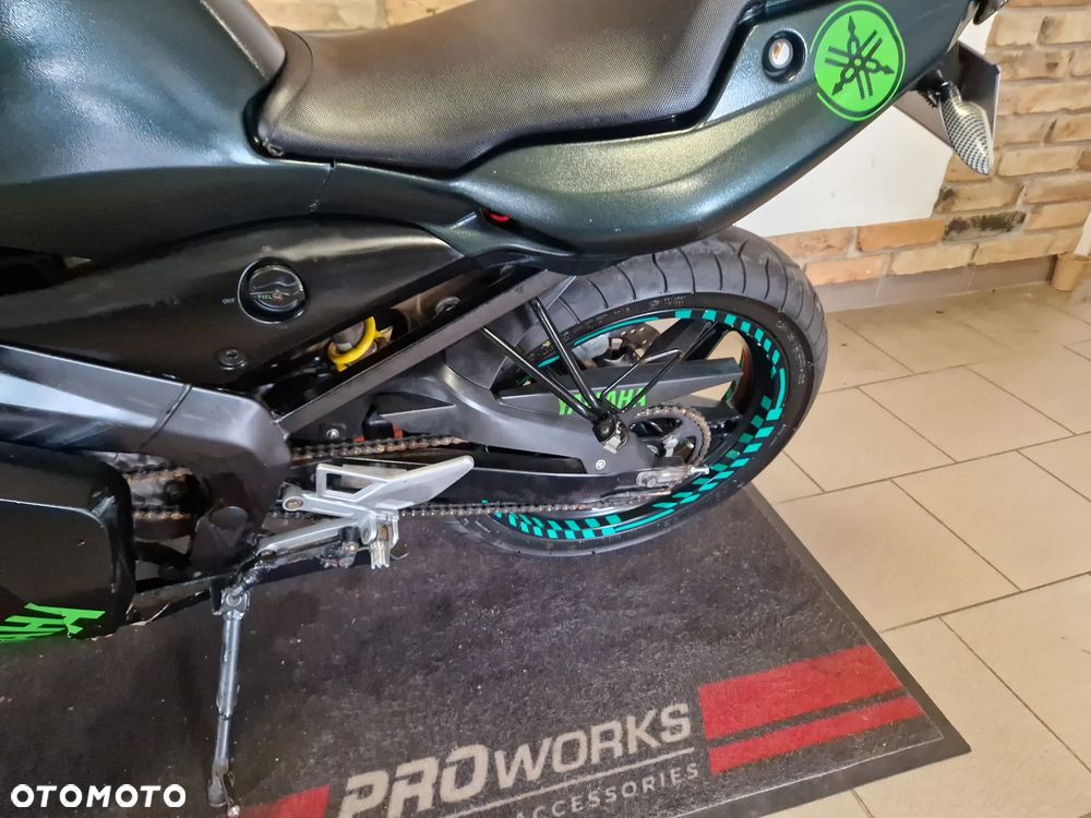 Yamaha TZR - 12