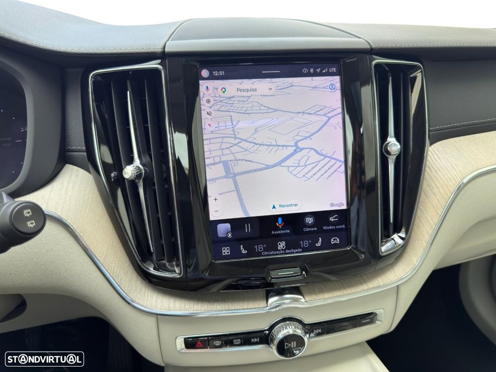 Volvo XC 60 2.0 T6 PHEV Inscription AWD - 29