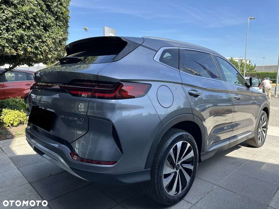 BYD Seal U - 2
